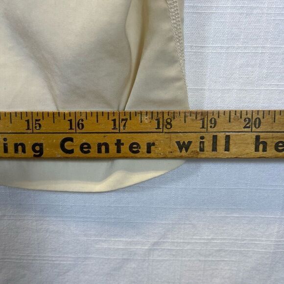 Jewel Changes Cream Cap Sleeve Loose Fit Classic Blouse Size Medium - Picture 6 of 7